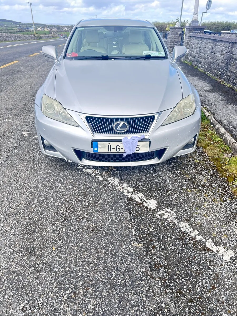 Toyota LexLis is 200d - Image 1