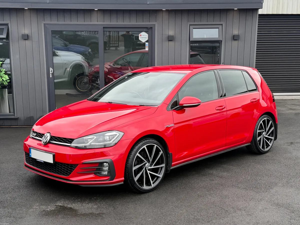 2018/181 VOLKSWAGEN GOLF GTD - Image 2