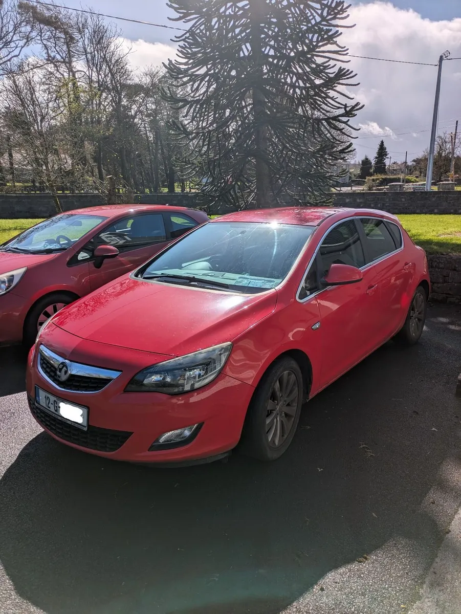 Vauxhall Astra 2012 - Image 1