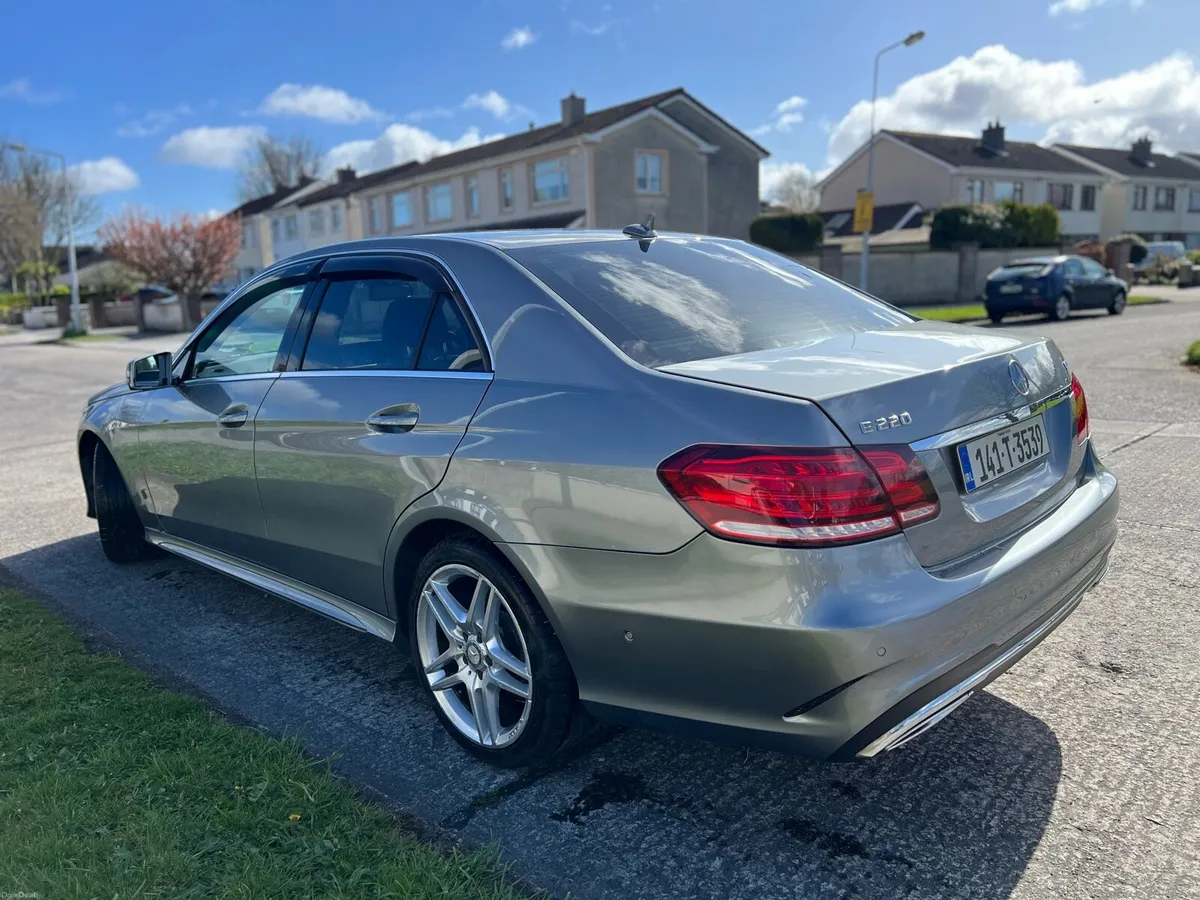 Mercedes Benz E 220 CDI (AMG) - Image 4