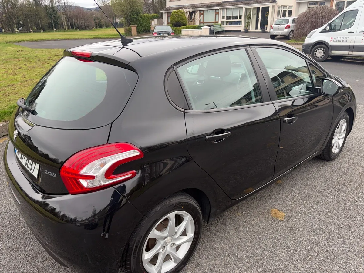 🔥141 Peugeot 208 NCT 12/26 🔥 - Image 3