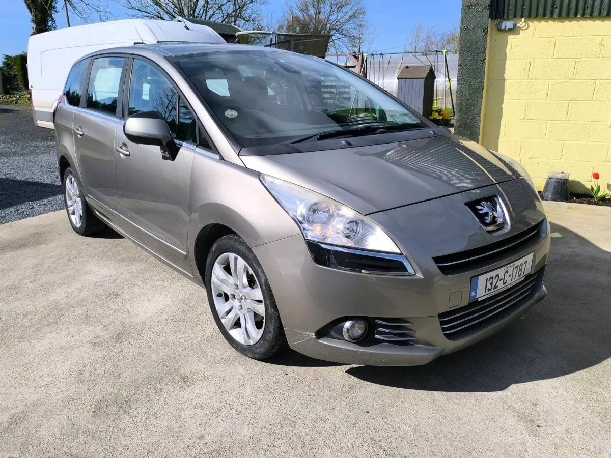 Peugeot 5008 - Image 2