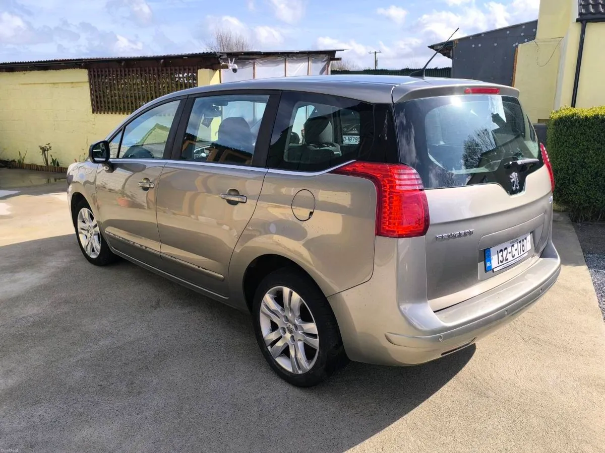 Peugeot 5008 - Image 4