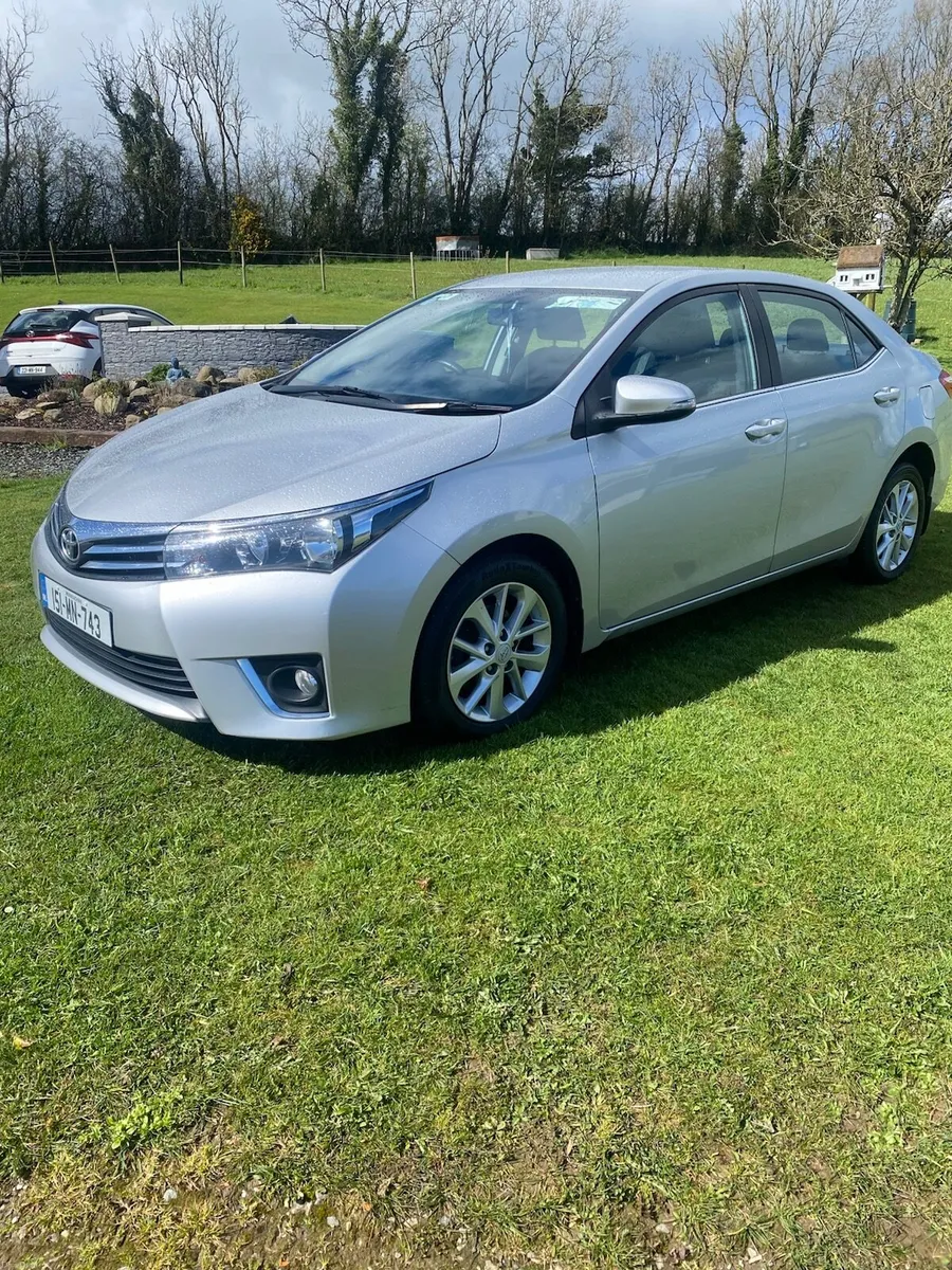 Toyota Corolla 2015 - Image 1