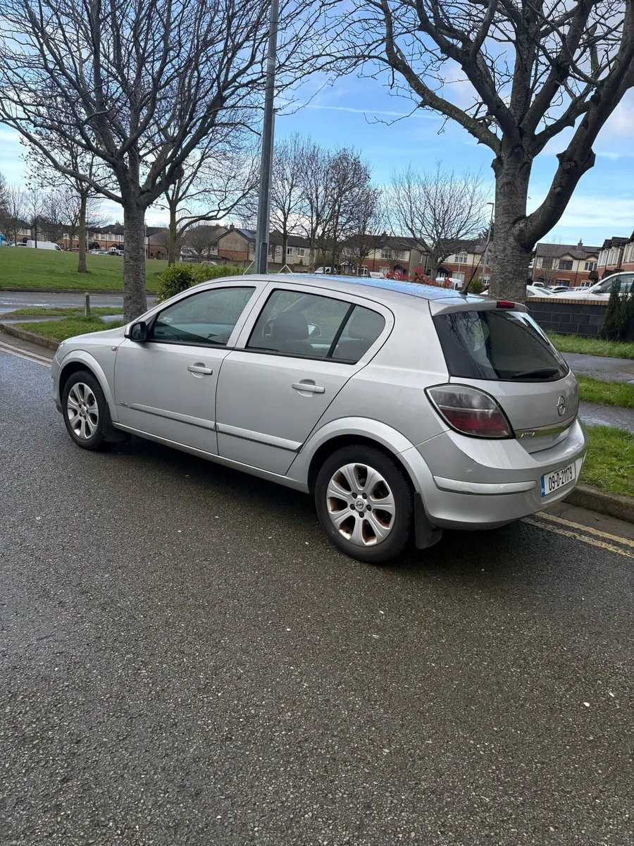 Opel Astra - Image 4