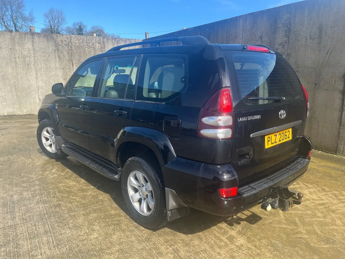 Toyota Land Cruiser 2005 - Image 4