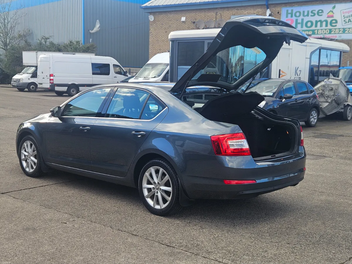 2017 Octavia 1.0 TSI 115HP AUTOMATIC - Image 3