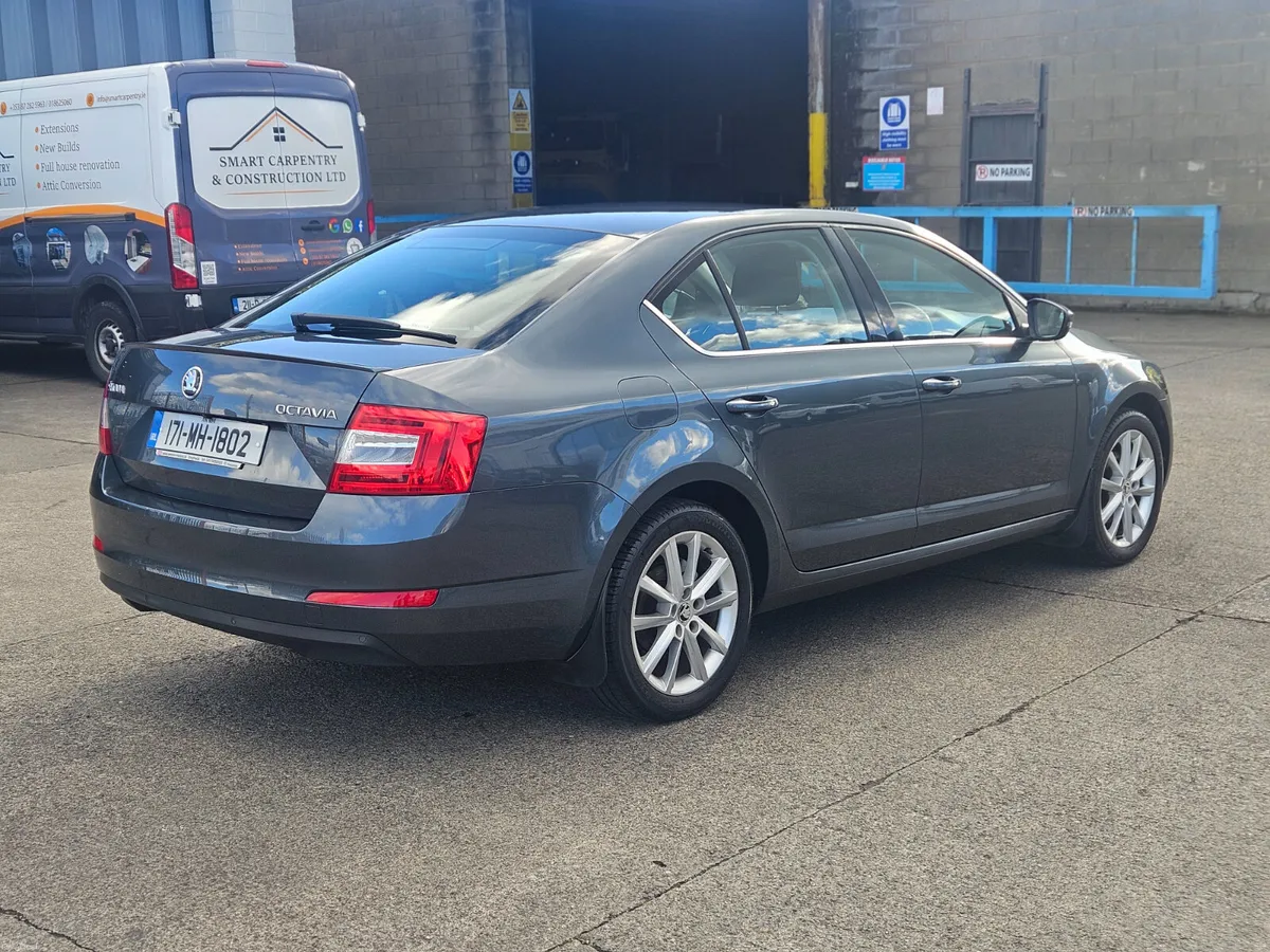 2017 Octavia 1.0 TSI 115HP AUTOMATIC - Image 2