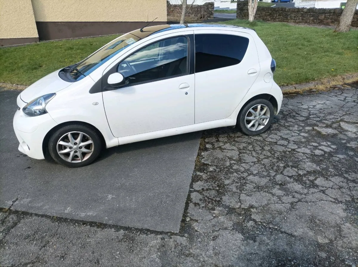 Toyota Aygo 141 - Image 2