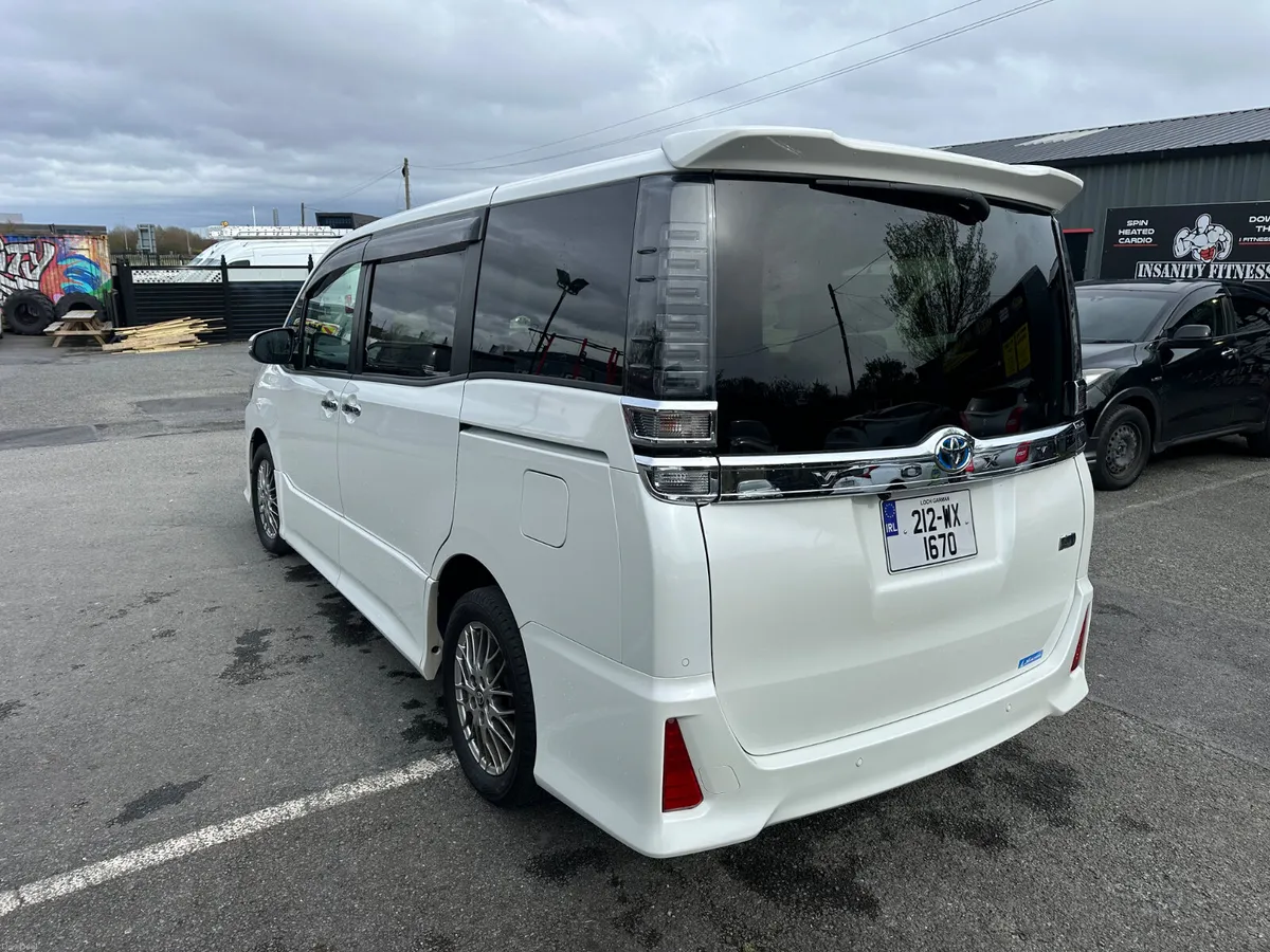 2021 Toyota Voxy 1.8L Automatic Hybrid Low Miles - Image 3