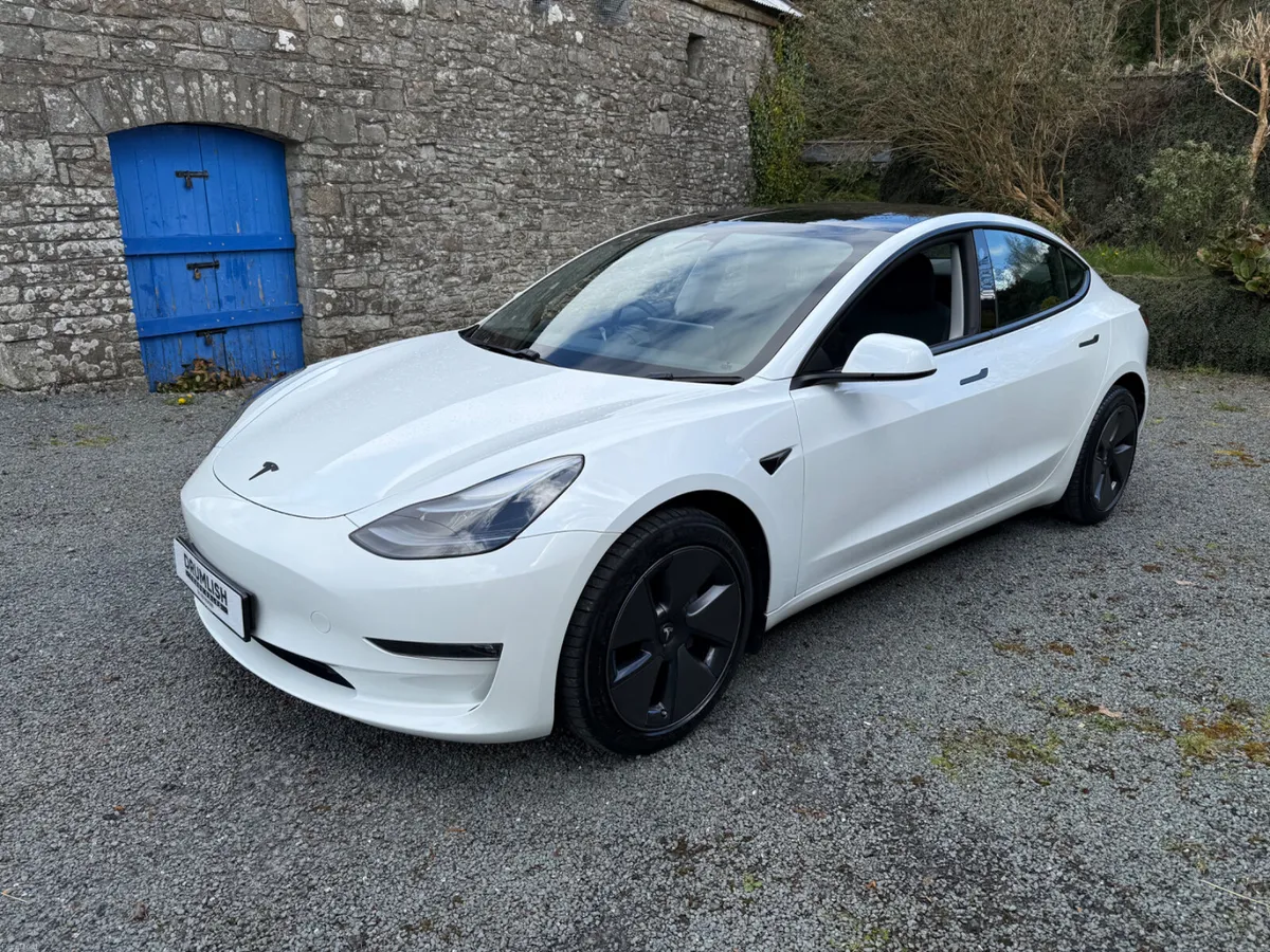 2022 Tesla Model 3 Long Range AWD Dual Motor - Image 4