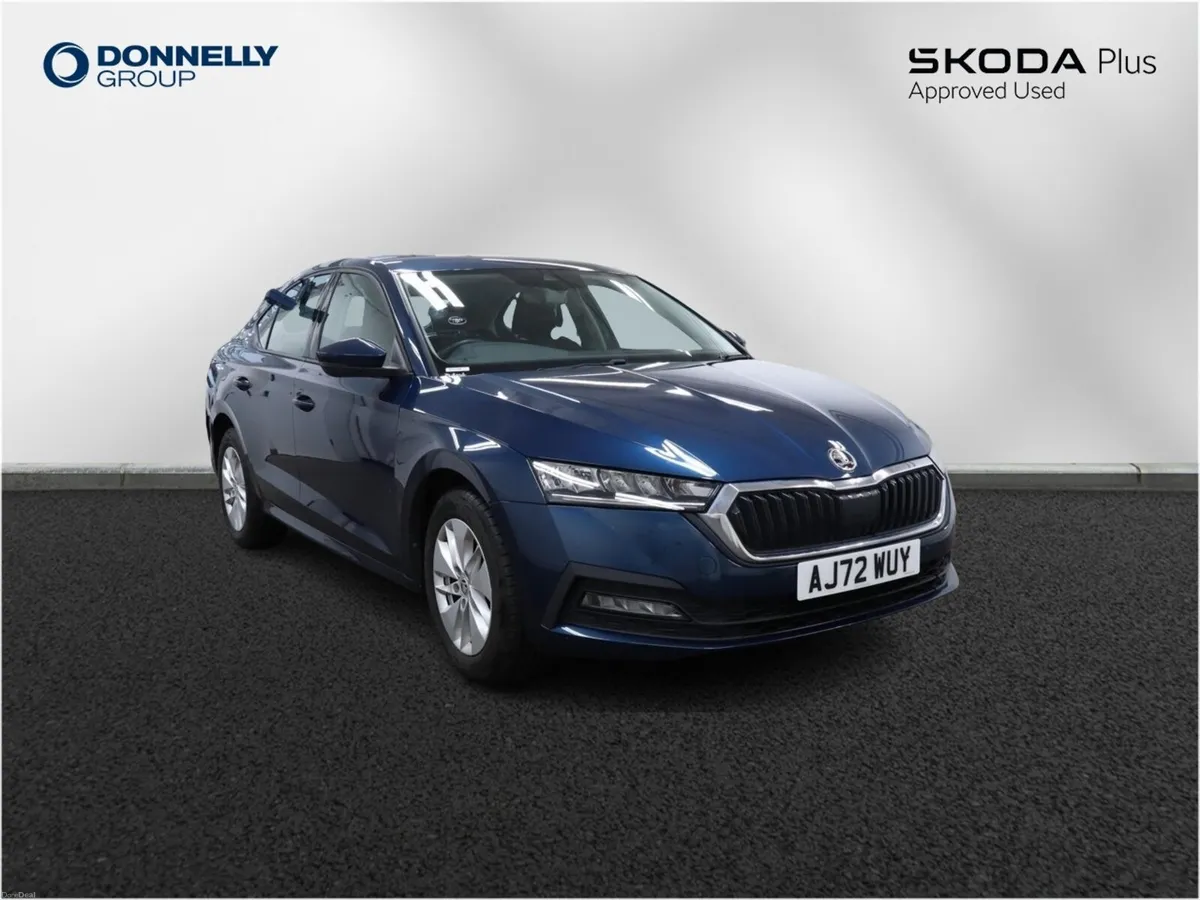 Skoda OCTAVIA Diesel Hatchback SE Technology - Image 1