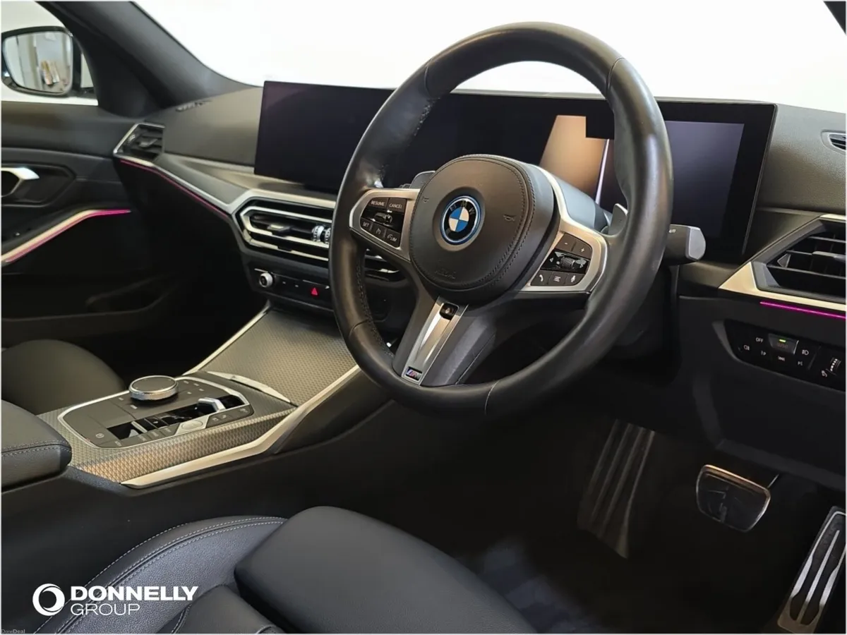 BMW 3 Series Saloon M Sport - Image 4