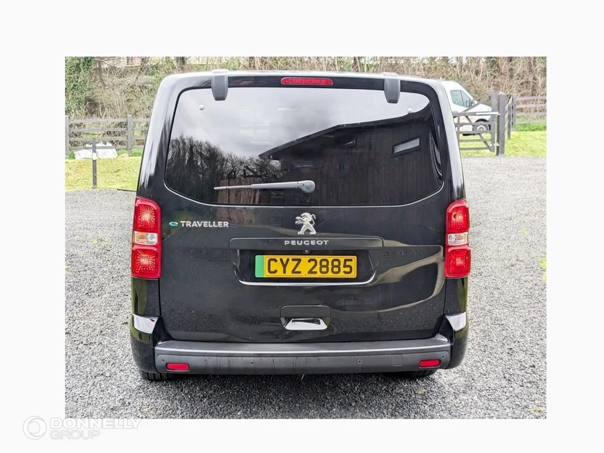 Peugeot Traveller E- Electric Estate Business VIP - Image 4