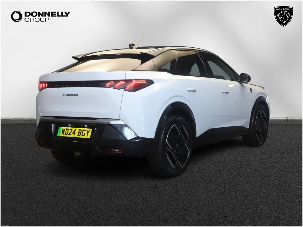 Peugeot 3008 E- Electric Estate GT - Image 2