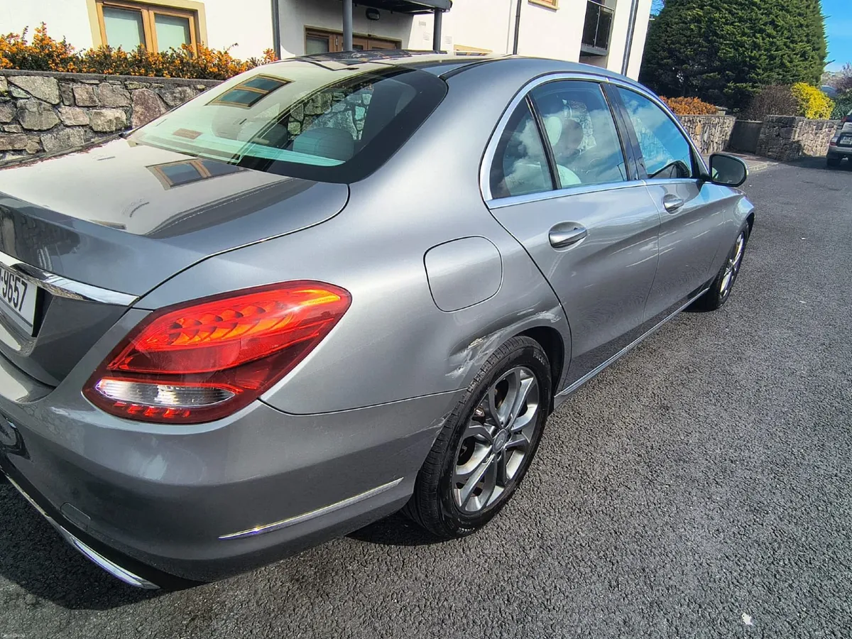 Mercedes-Benz C-Class 2015 - Image 3