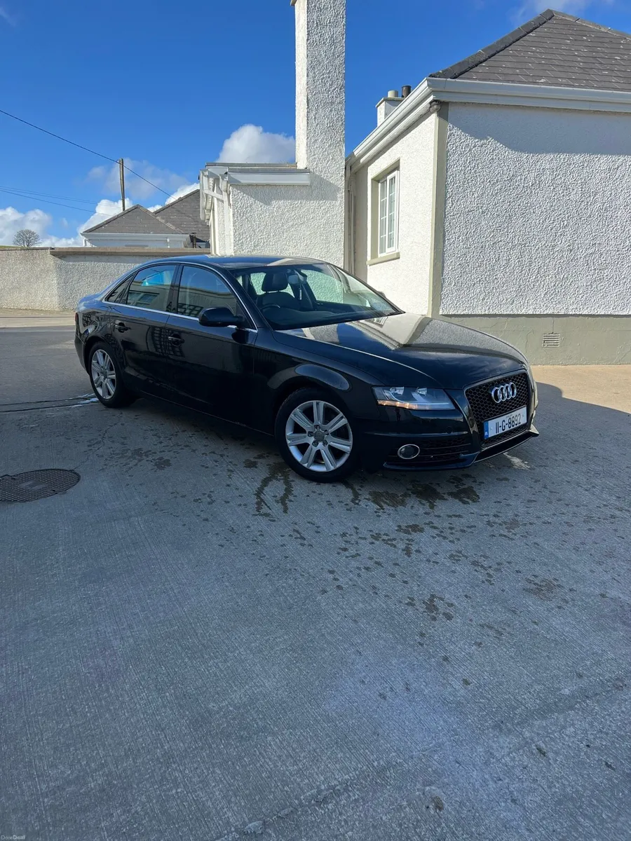 Audi a4 - Image 1