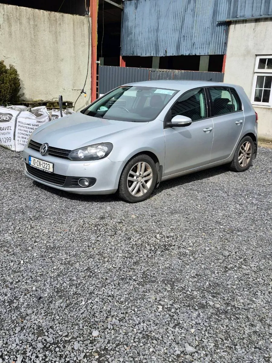 Volkswagen Golf  1.6 diesel 2010 - Image 2