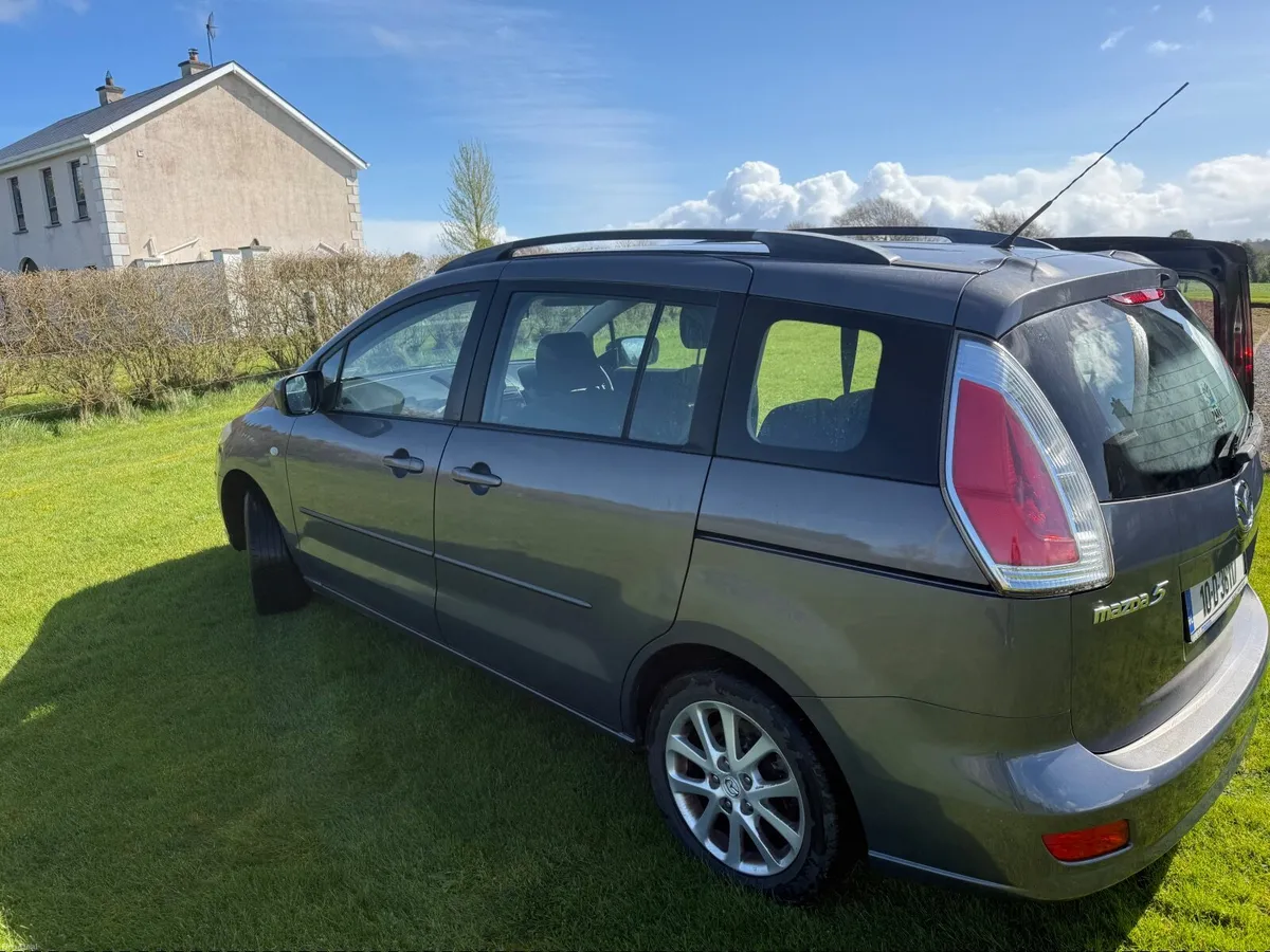 Mazda Mazda5 2010 - Image 3
