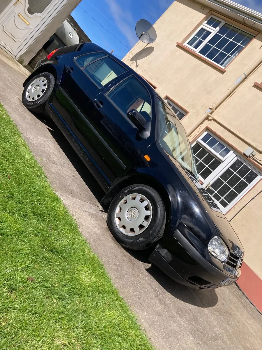 Volkswagen Golf 1999 - Image 2