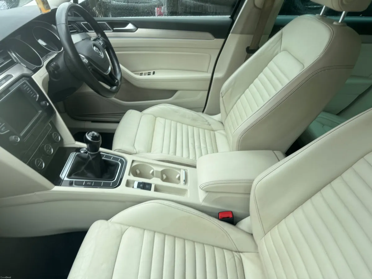 Volkswagen Passat 2016 1.6 - Image 2