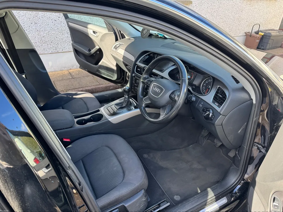 Audi A4 2013 - Image 3