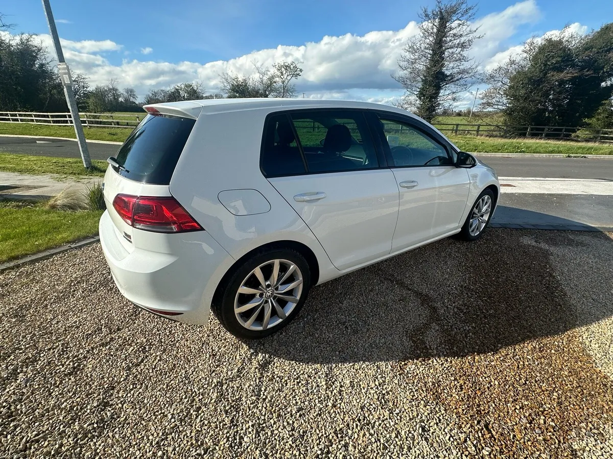 Volkswagen Golf 1.6tdi Highline - Image 2