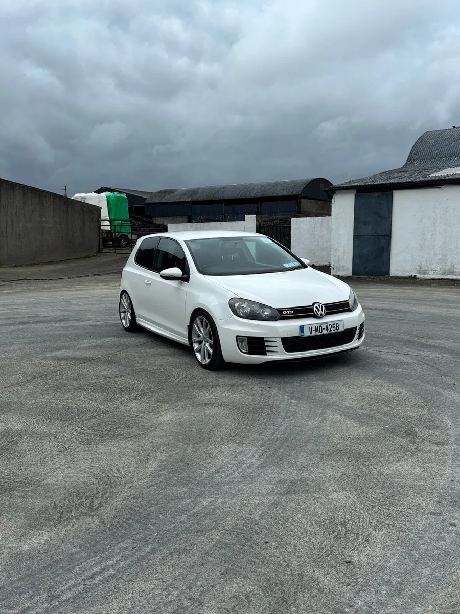 VW Golf 1.6L TDI - Image 1