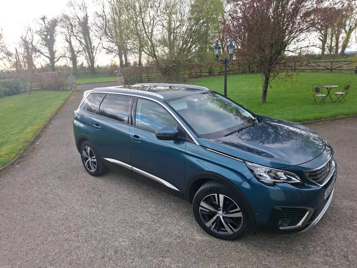 Peugeot 5008 - Image 2