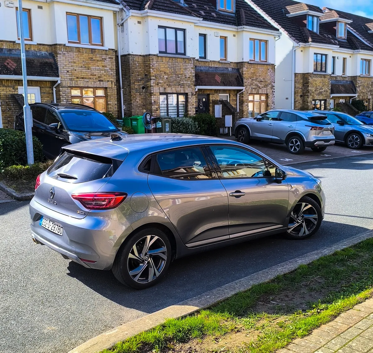 2023 Clio RS Line – High Spec Excellent Condition - Image 4