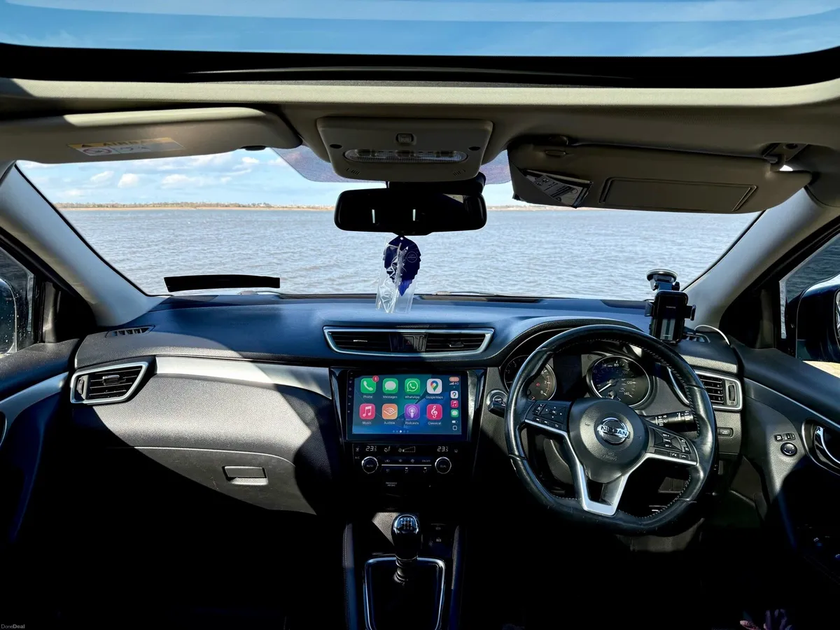 Nissan Qashqai LOW MILES / 360 Camera - Image 2