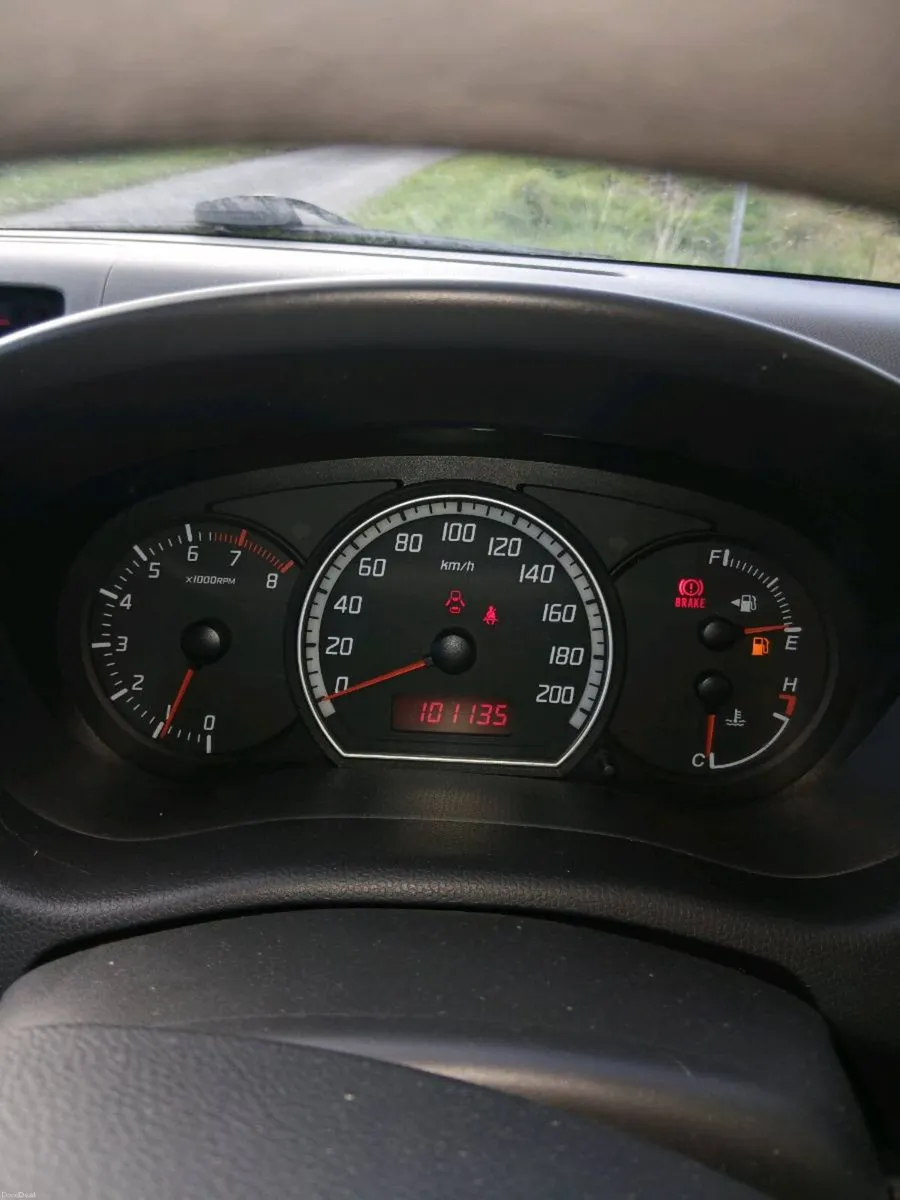 Suzuki swift - Image 2