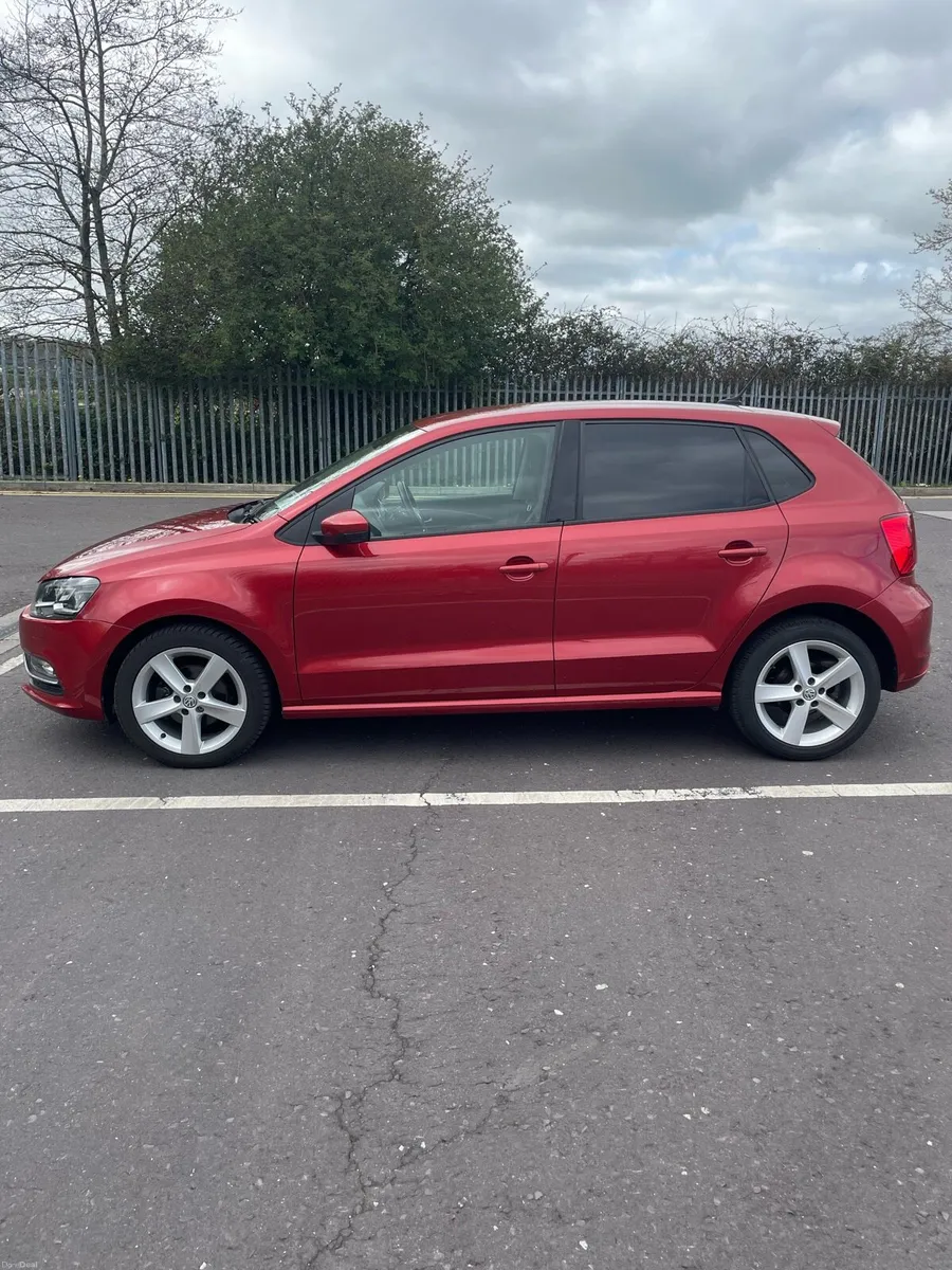 2016 Volkswagen polo highline TSI 1.2 - Image 4