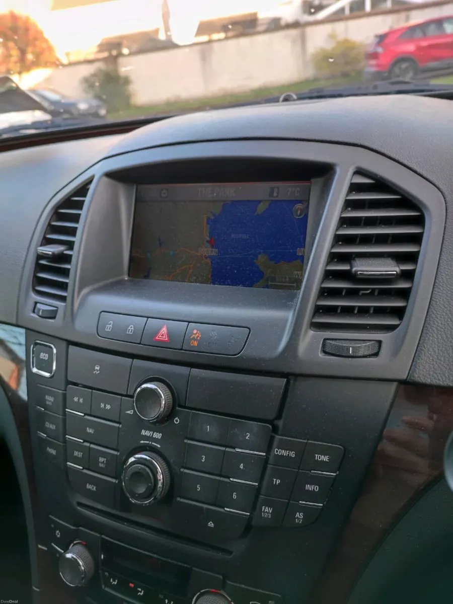 Opel Insignia - Image 2