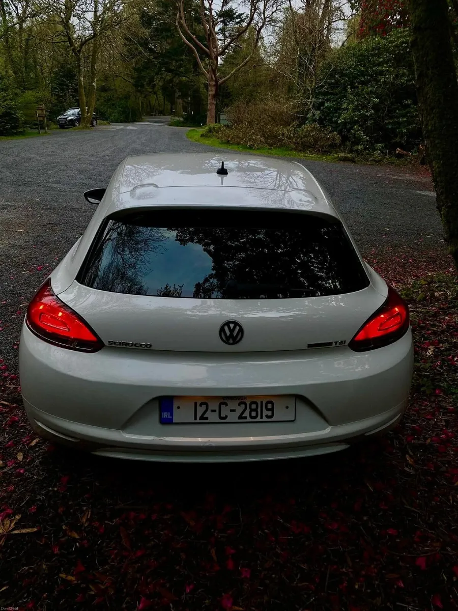 Volkswagen Scirocco 2012 - Image 4