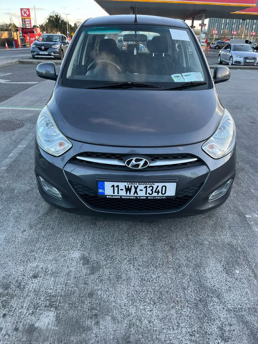 Hyundai i10, 1.2 Petrol automatic 2011. - Image 1