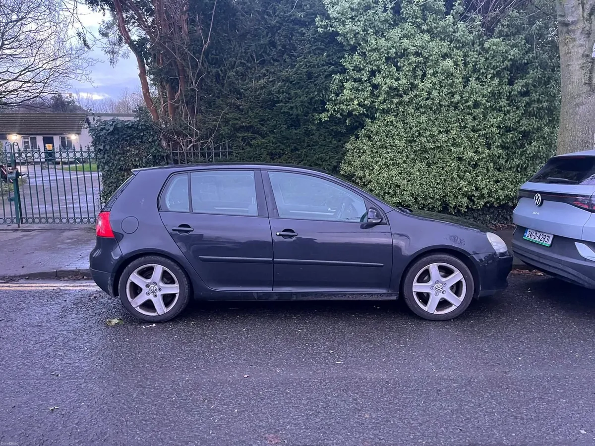 Volkswagen Golf 2007 - Image 1