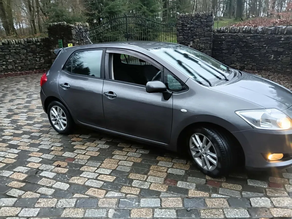 2009 Toyota Auris TR 1.3 Petrol - Image 2