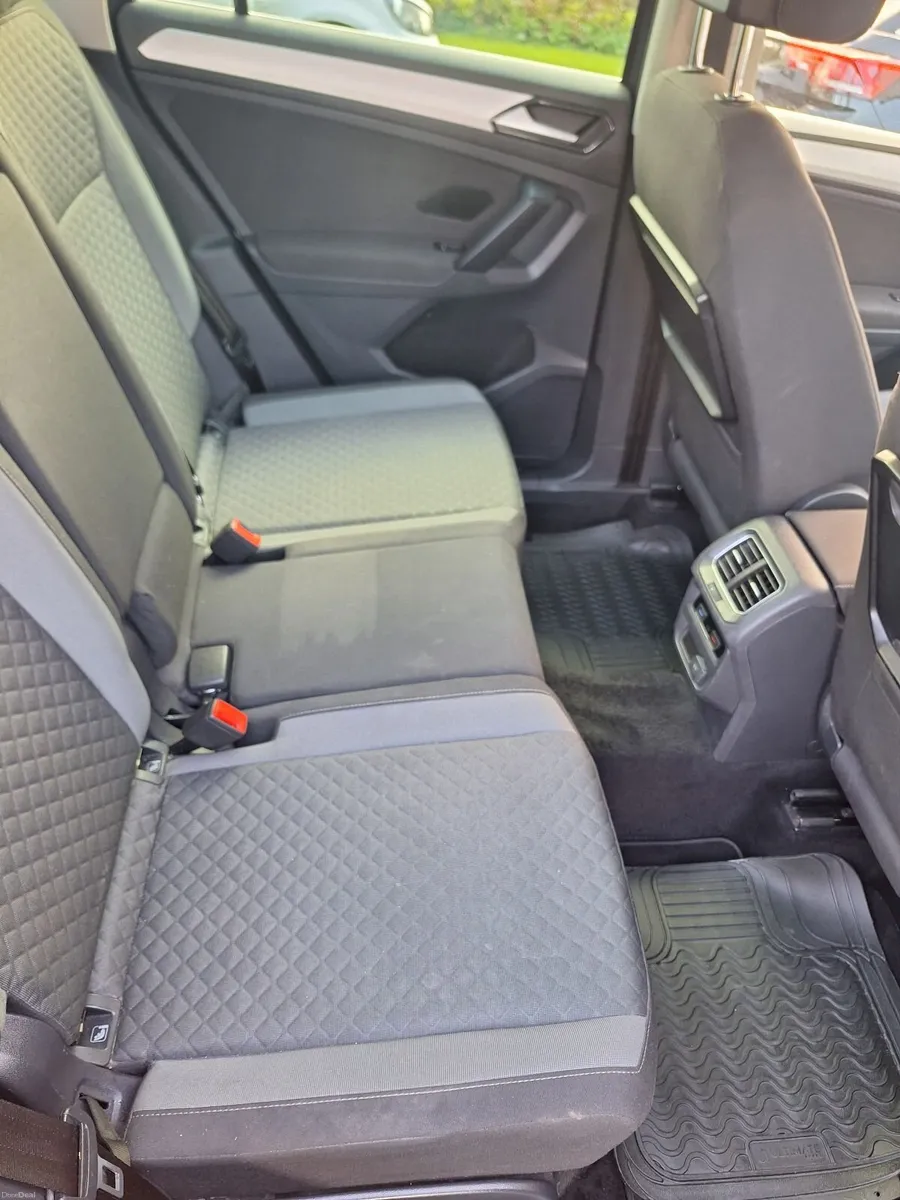 Volkswagen Tiguan 2017 - Image 3