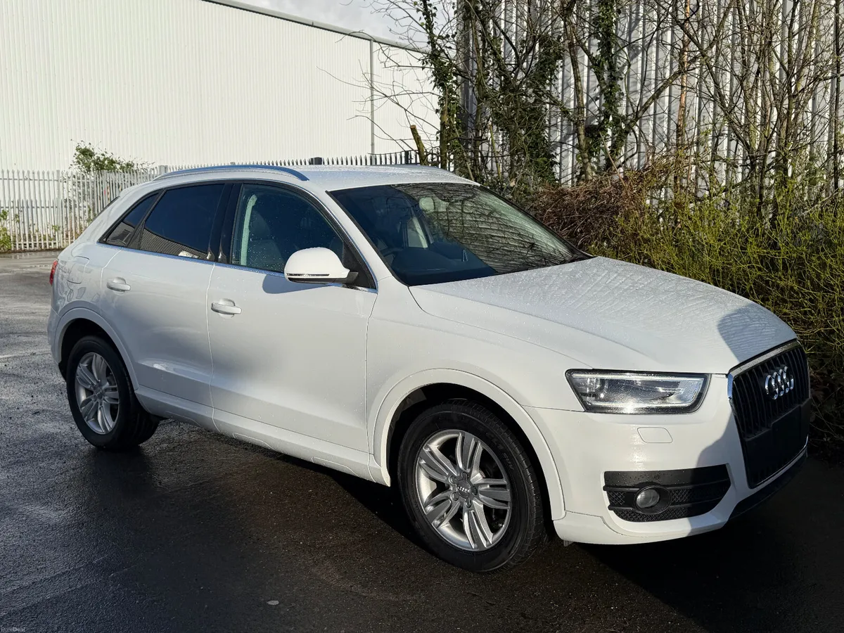 Audi Q3 SLine 1.4 TFSI - Image 3
