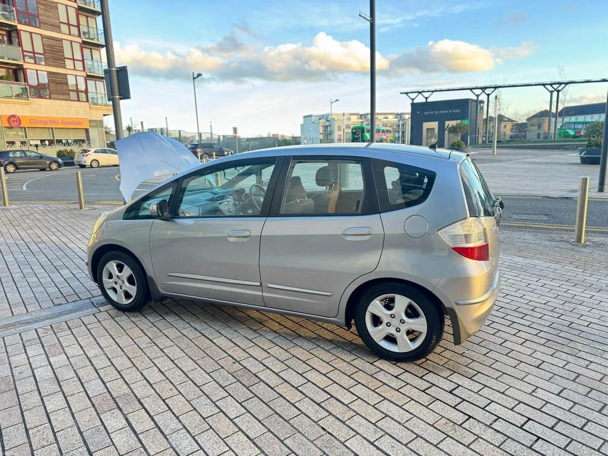 Honda Jazz - Image 3