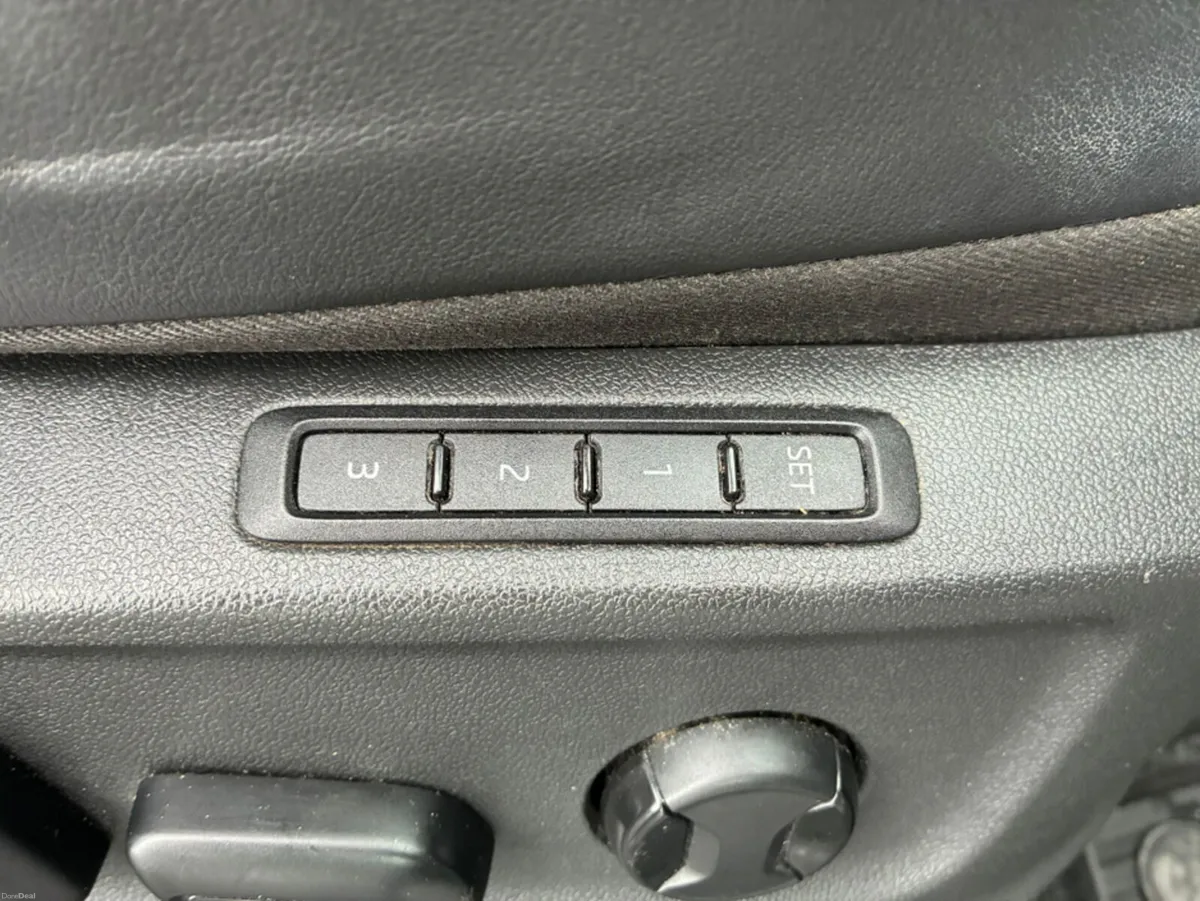 Skoda Kodiaq SPORTLINE (7 SEATER) DSG AUTO - Image 3