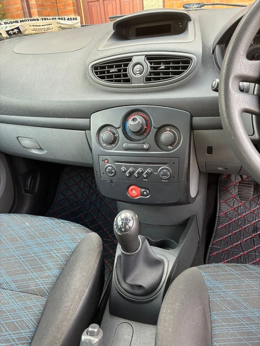 Renault Clio 3 - Image 2