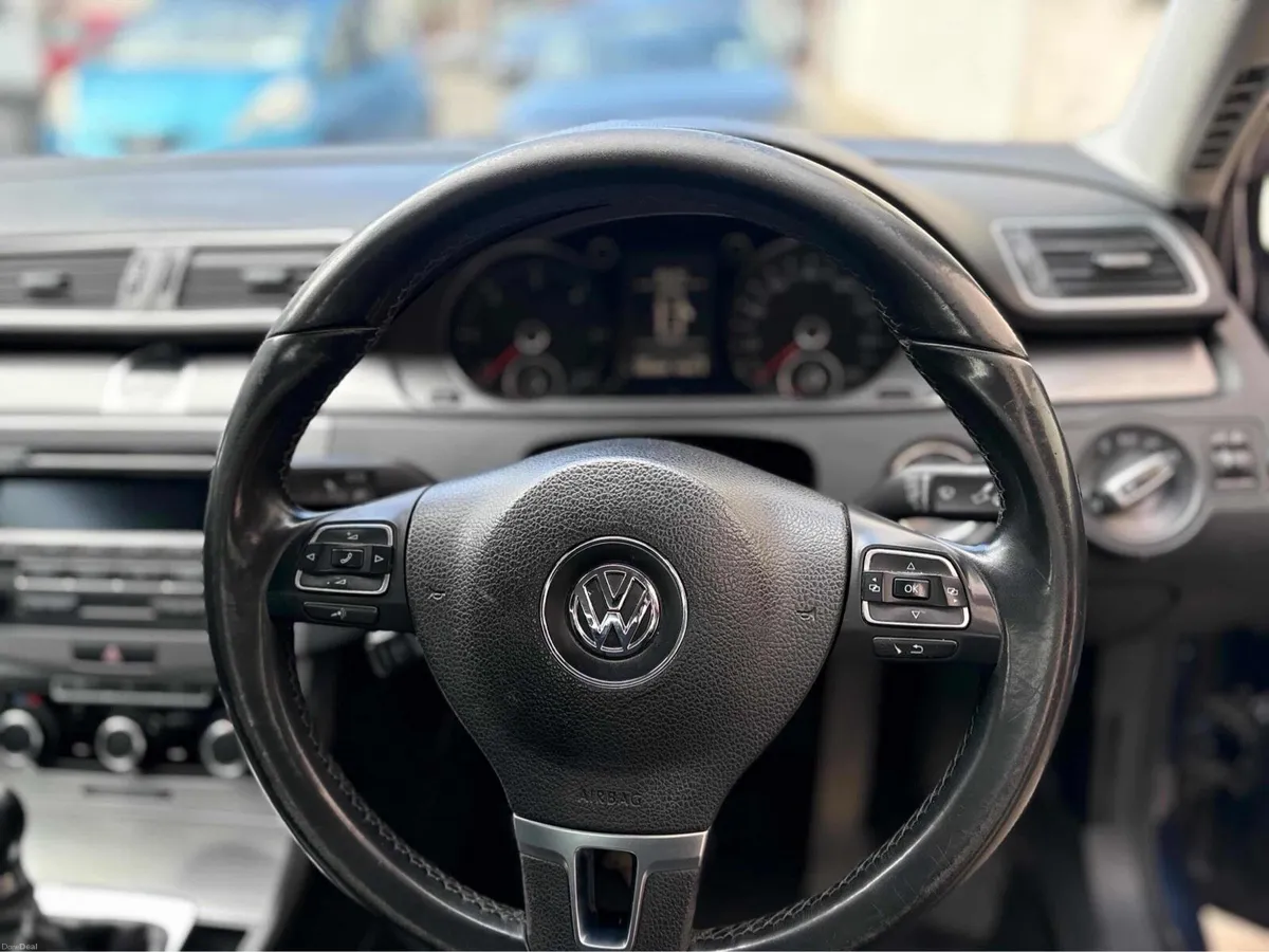 Volkswagen Passat 2500€ - Image 2