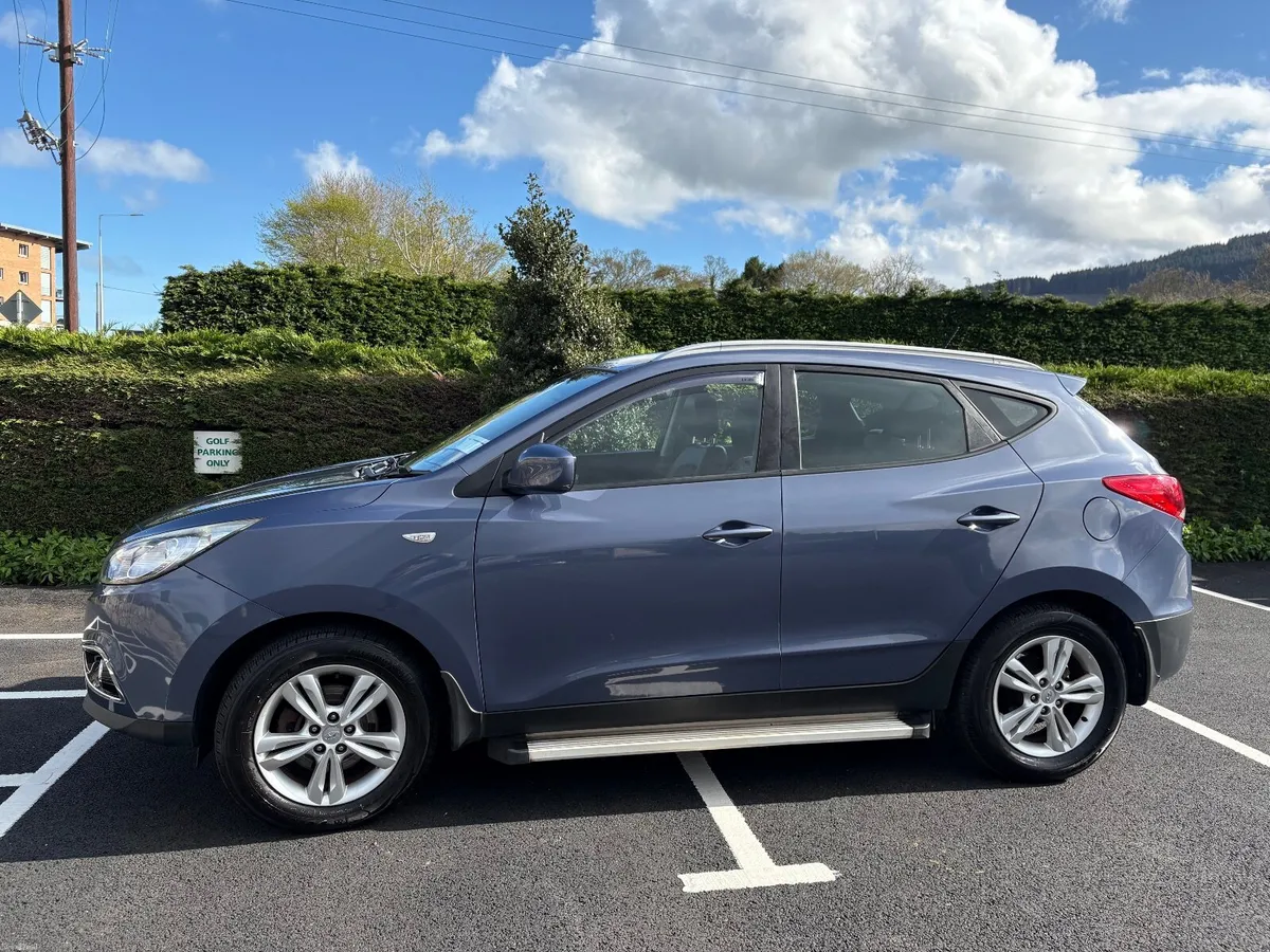Hyundai ix35 2013 CRDi Executive LOW MILEAGE - Image 4