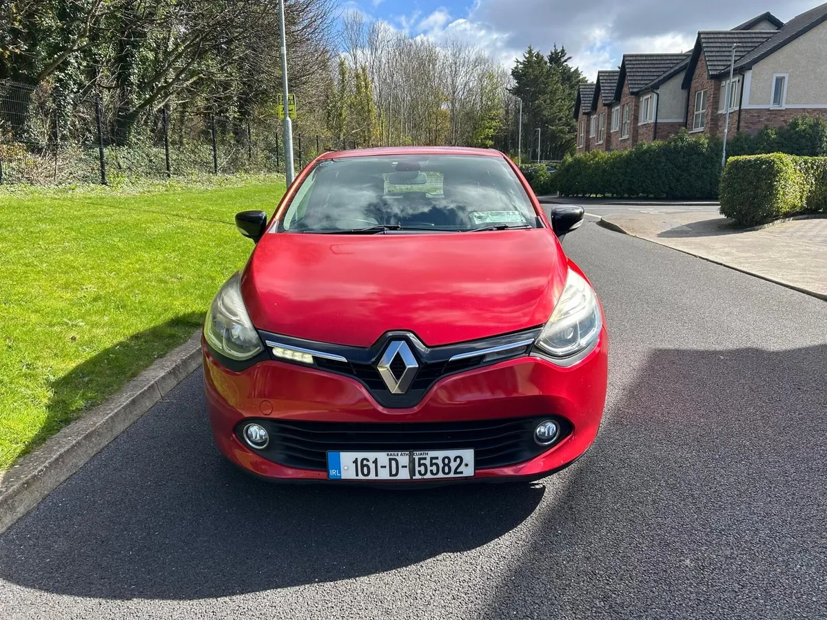 RENAULT CLIO – LOW MILEAGE – GREAT CONDITION - Image 1