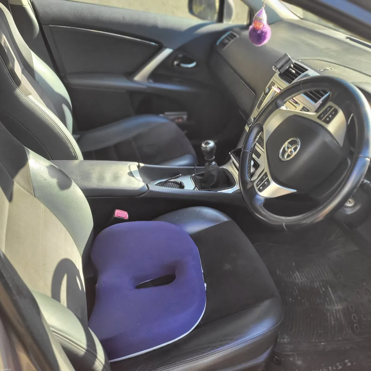 Toyota Avensis - Image 3