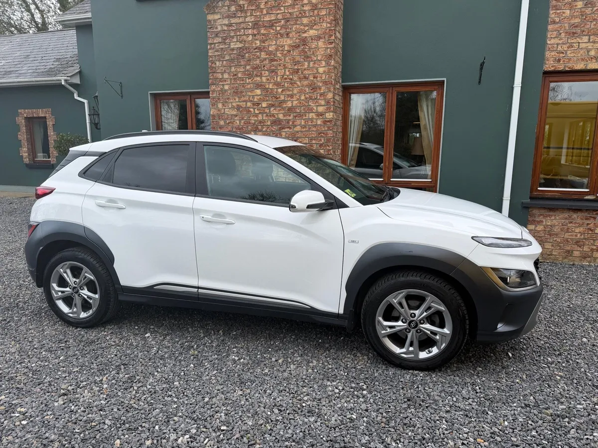 Hyundai Kona Hybrid 1.6L CRDi Diesel 2021 - Image 2