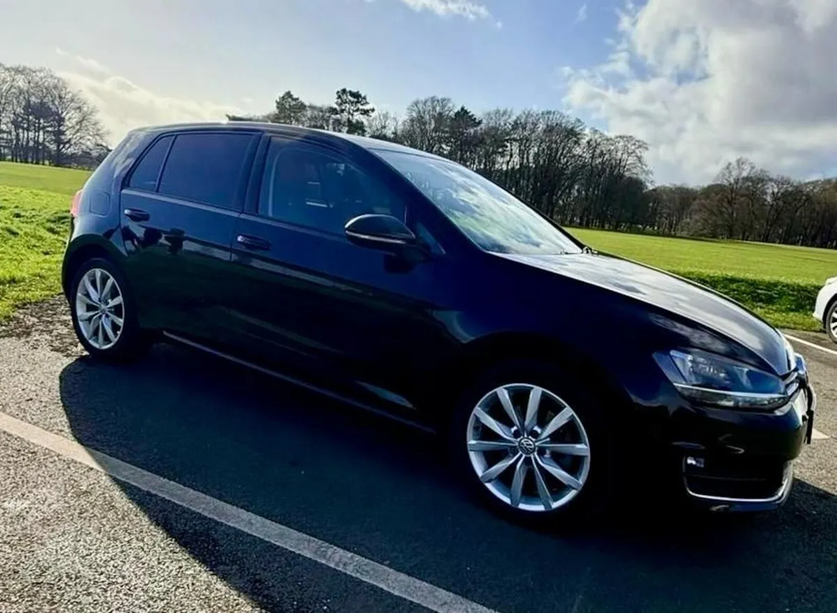 Volkswagen Golf 2013 - Image 1