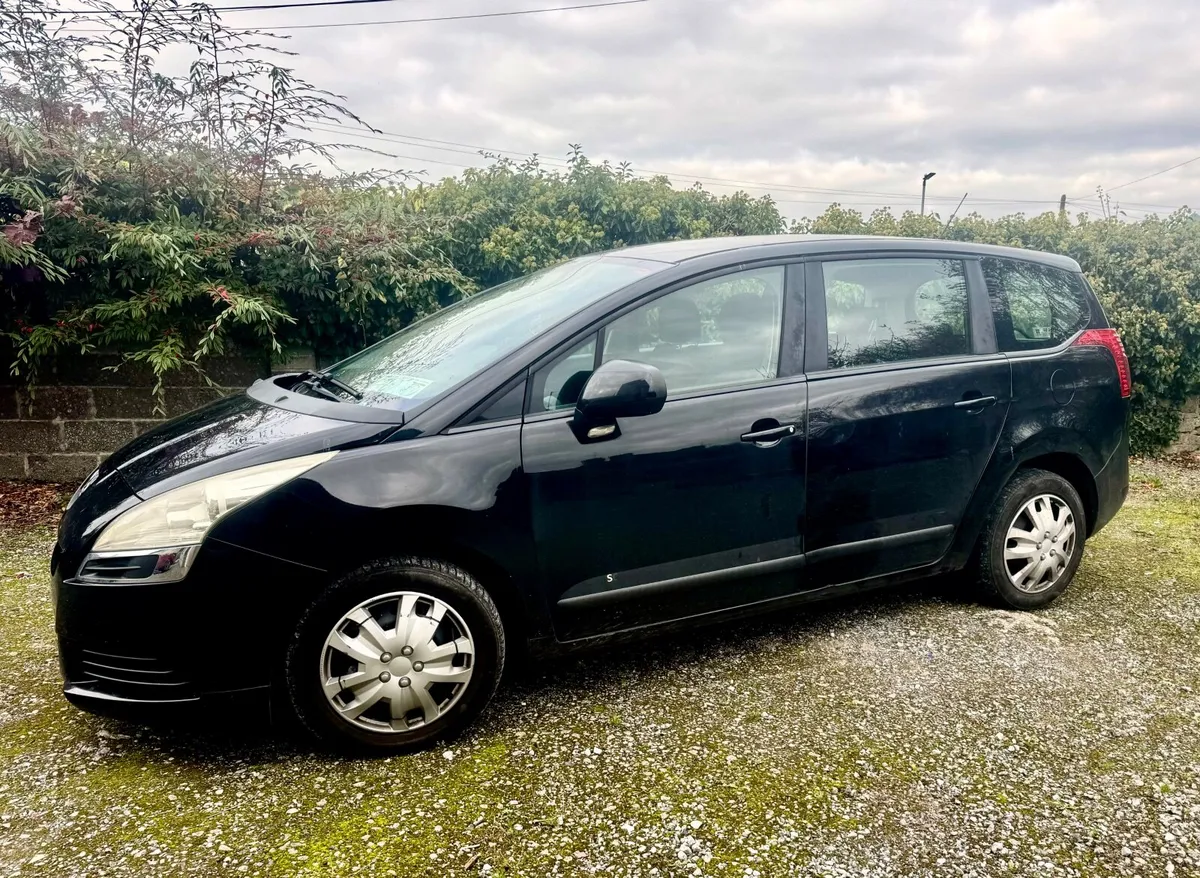 Peugeot 5008 2010 New NCT,Fully Service,Low milage - Image 1